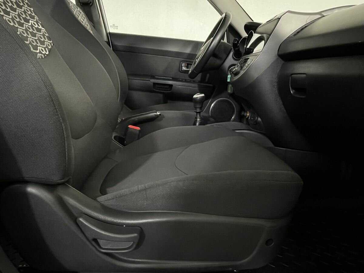 Kia Soul 2010 года с пробегом. Фото: #13