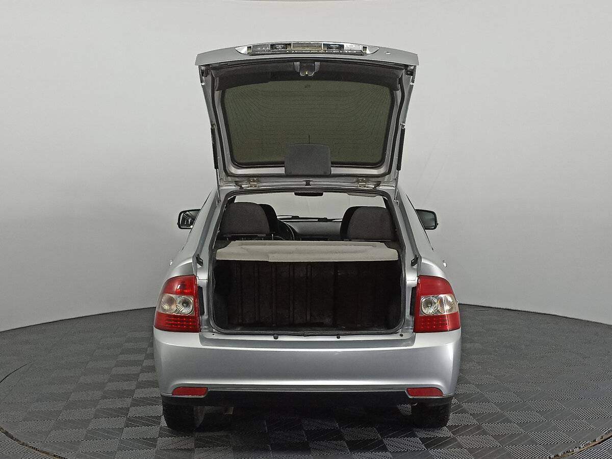 Lada (ВАЗ) Priora 2011 года с пробегом. Фото: #9