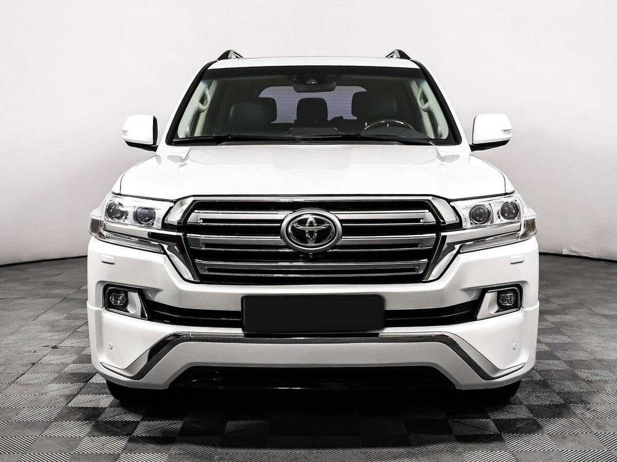 Toyota Land Cruiser 2016 года с пробегом. Фото: #1