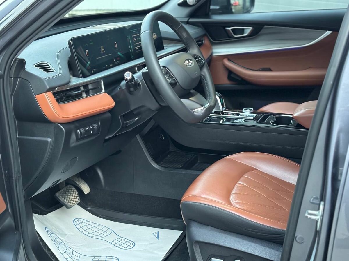 Chery Tiggo 8 Pro e+ 2023 года с пробегом. Фото: #11