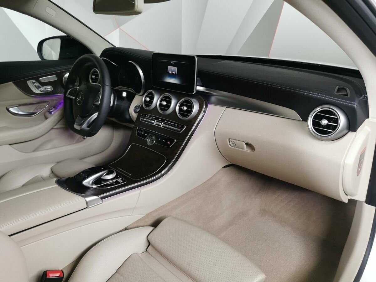 Mercedes-Benz C-Класс 2015 года с пробегом. Фото: #8