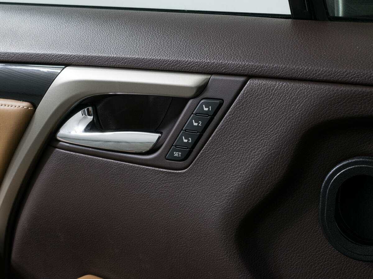 Lexus RX 2017 года с пробегом. Фото: #17
