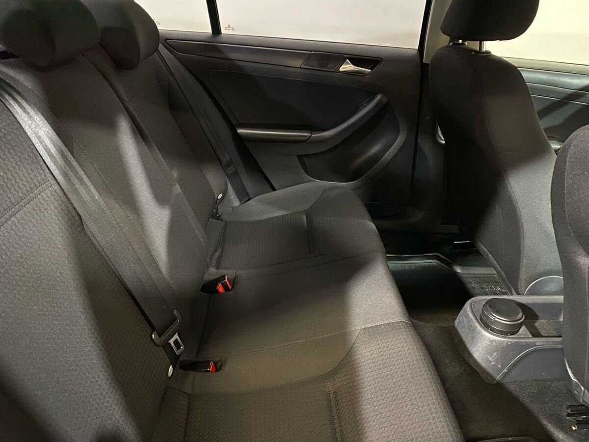 Volkswagen Jetta 2014 года с пробегом. Фото: #10