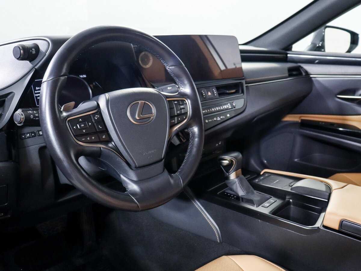 Lexus ES 2021 года с пробегом. Фото: #13