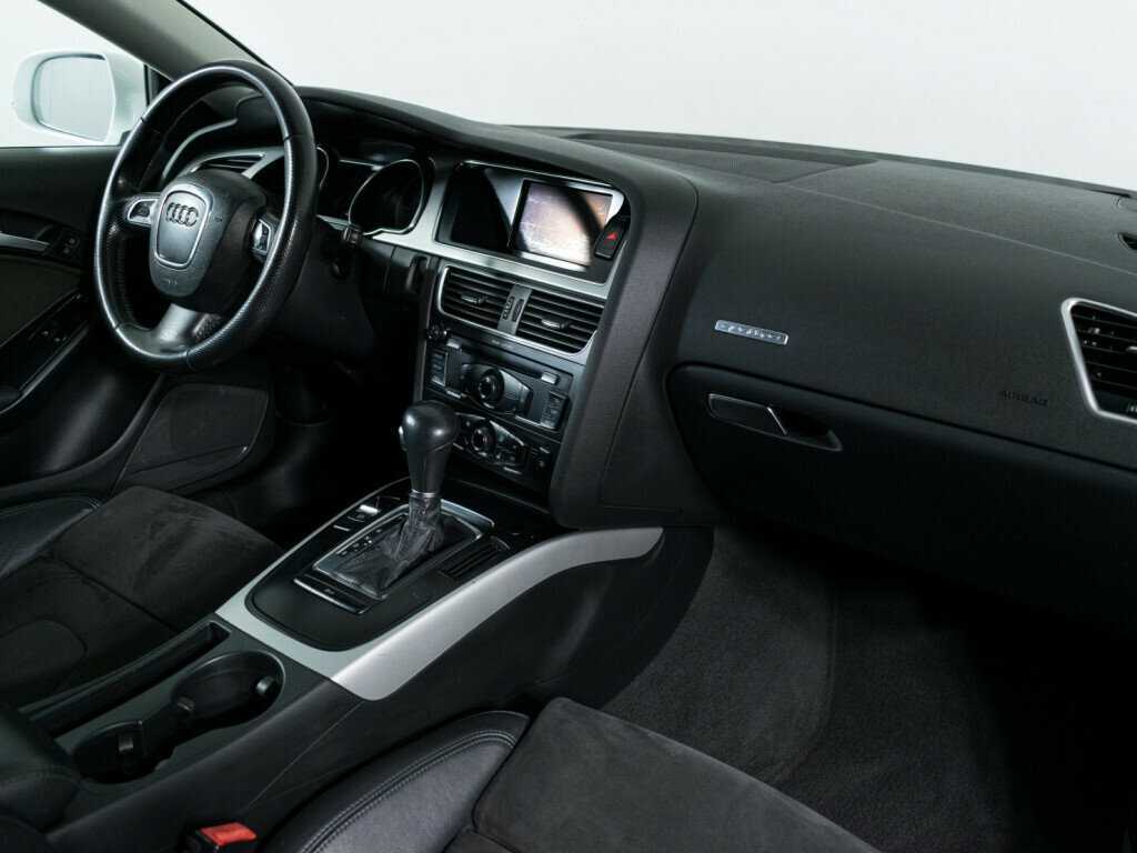 Audi A5 2010 года с пробегом. Фото: #7
