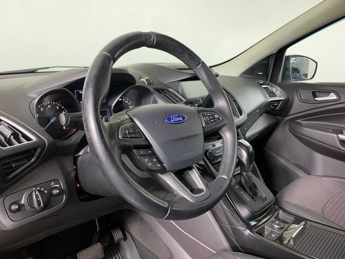 Ford Kuga 2017 года с пробегом. Фото: #11