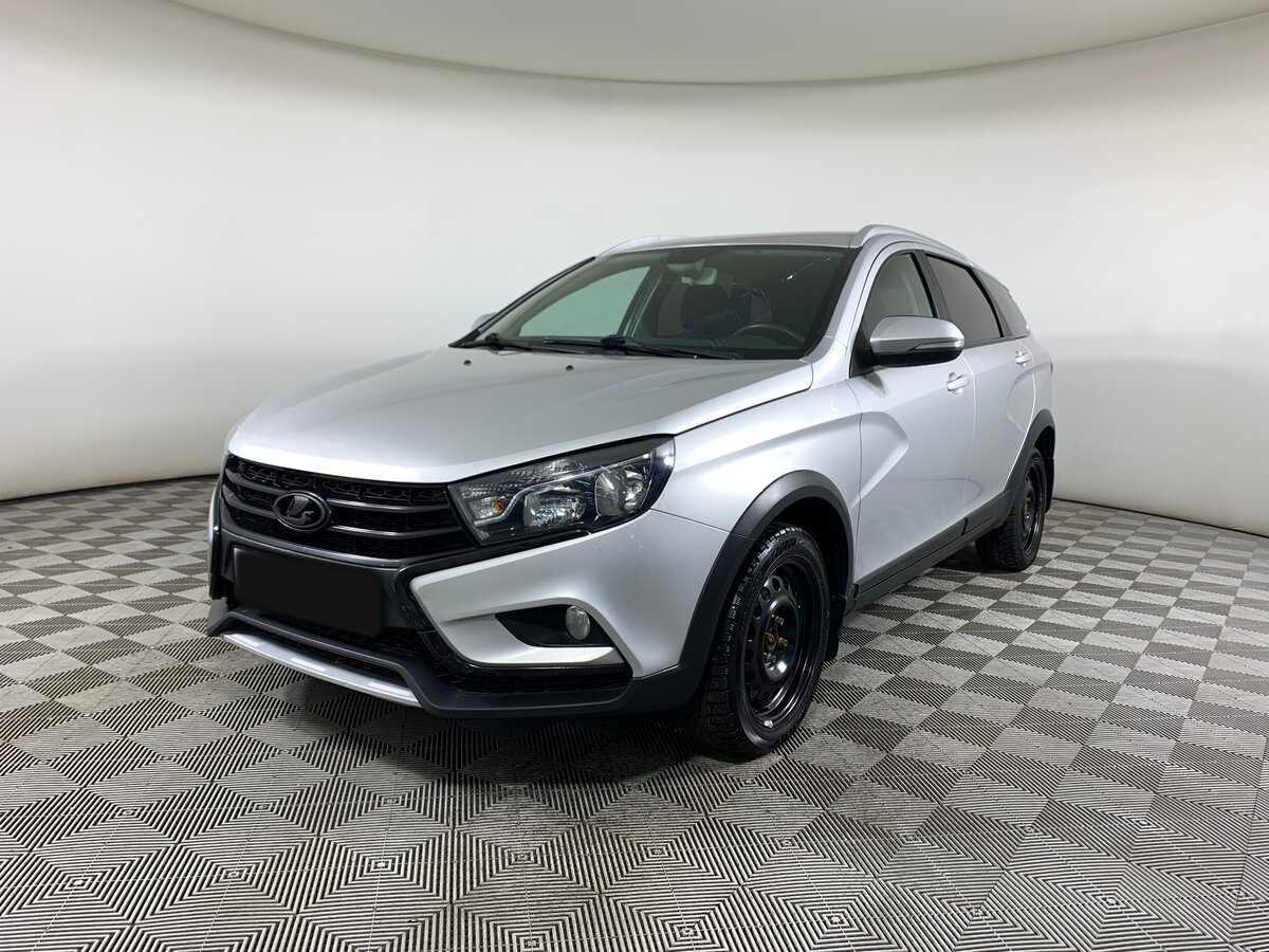 Lada (ВАЗ) Vesta 2017 года с пробегом. Посмотреть фото