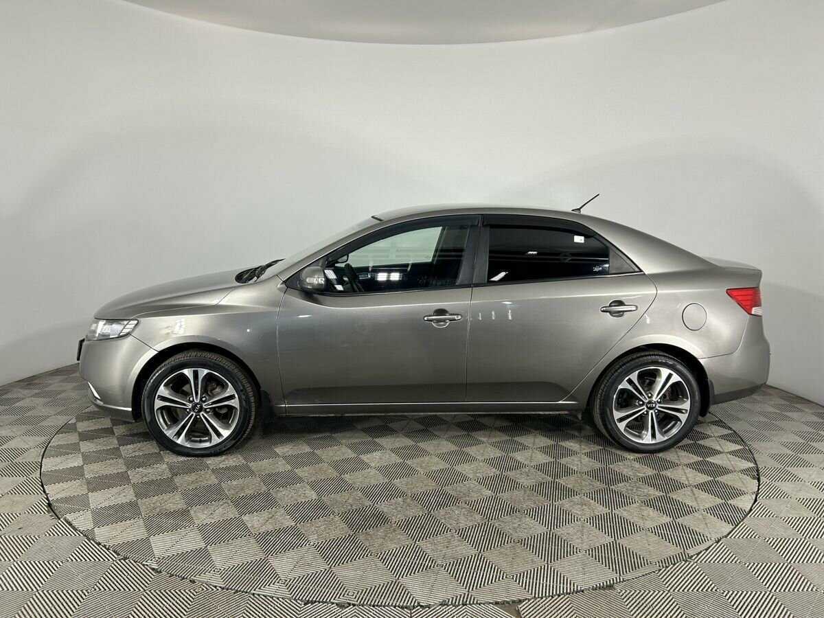 Kia Cerato 2010 года с пробегом. Фото: #3