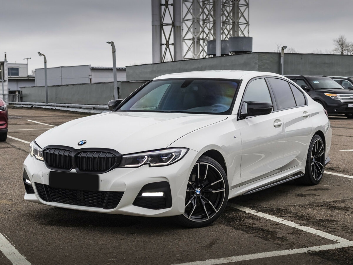 BMW 3 серии 2020 года с пробегом. Посмотреть фото