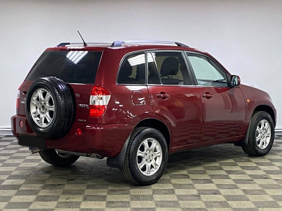 Chery Tiggo (T11) 2012 года с пробегом. Фото: #1