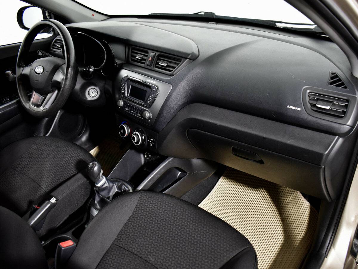 Kia Rio 2011 года с пробегом. Фото: #11