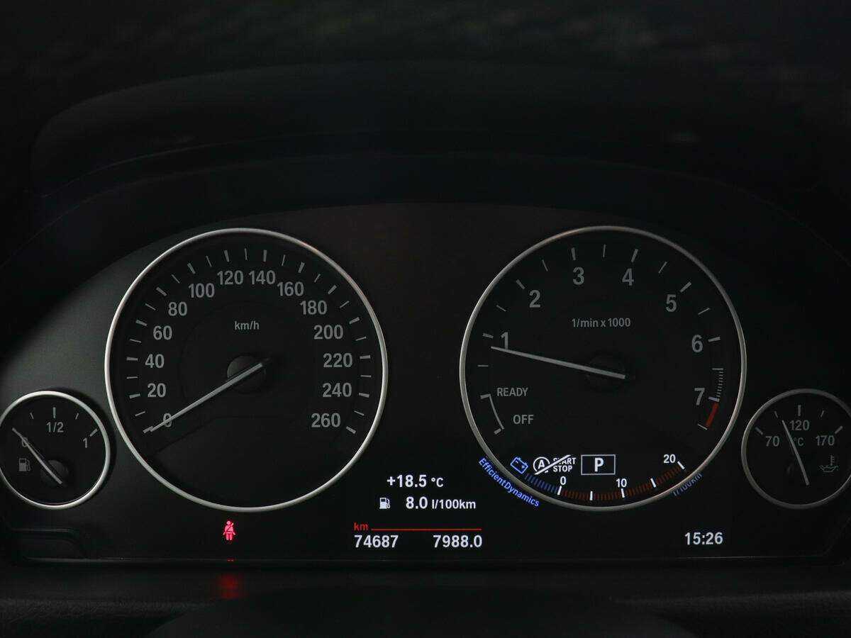 BMW 3 серии 2015 года с пробегом. Фото: #8