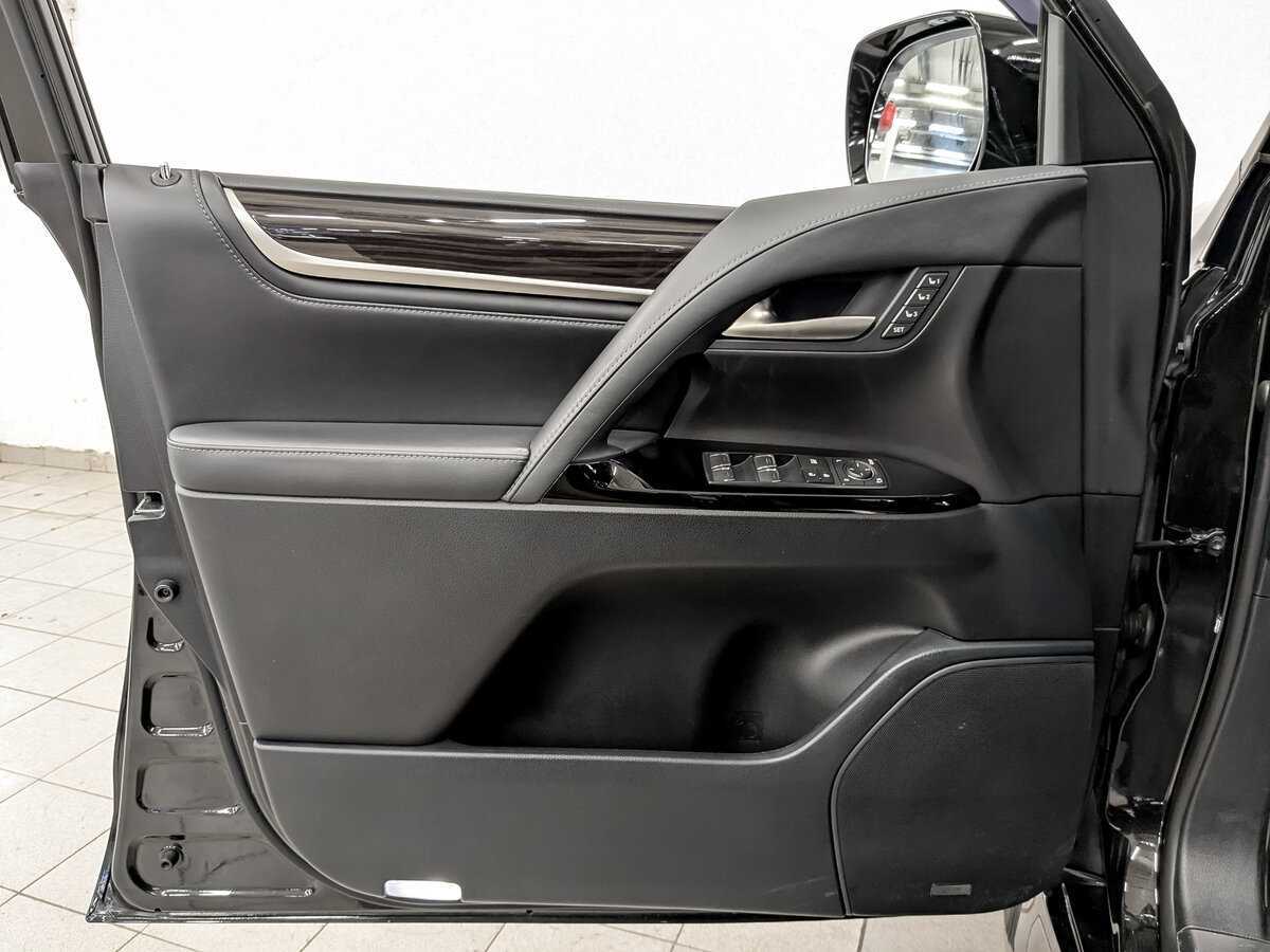 Lexus LX 2021 года с пробегом. Фото: #22