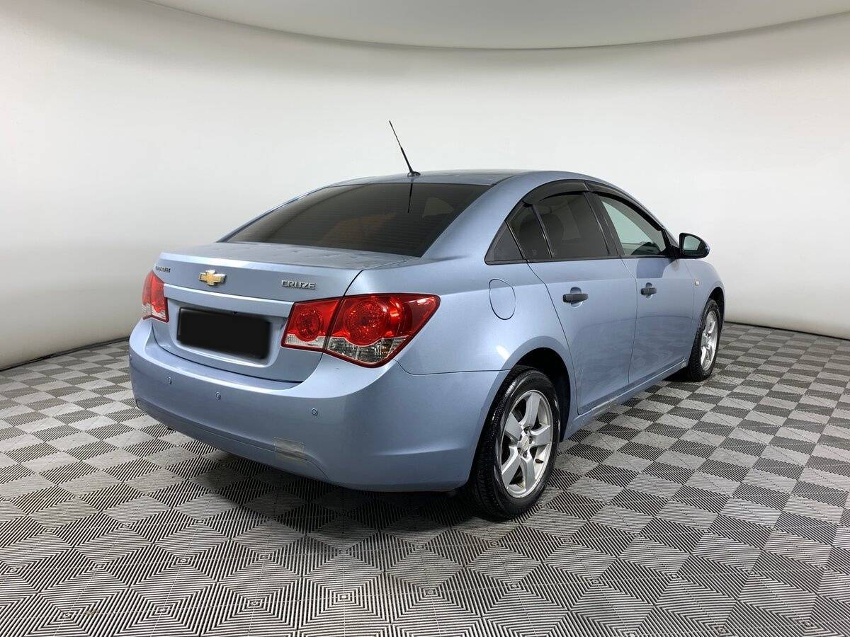 Chevrolet Cruze 2010 года с пробегом. Фото: #4