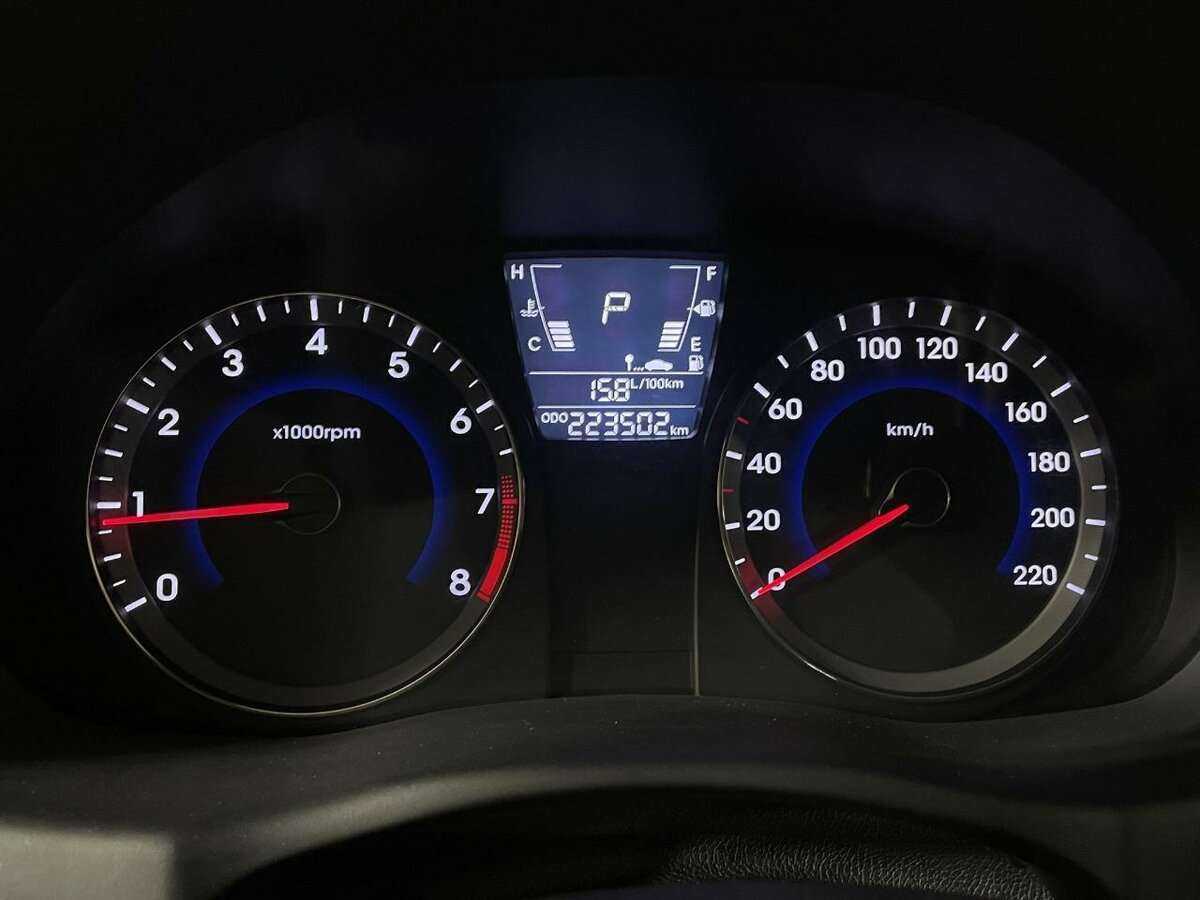 Hyundai Solaris 2011 года с пробегом. Фото: #10