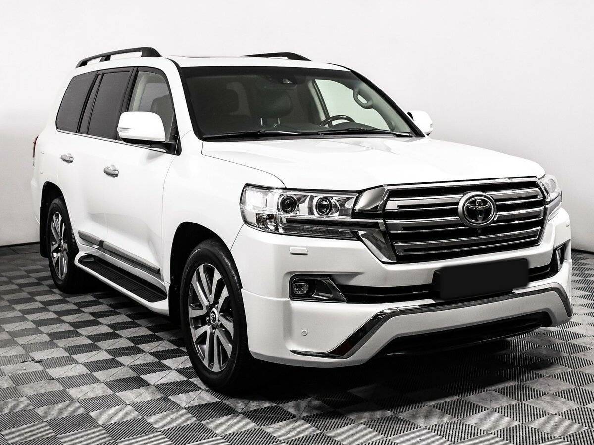 Toyota Land Cruiser 2016 года с пробегом. Фото: #2