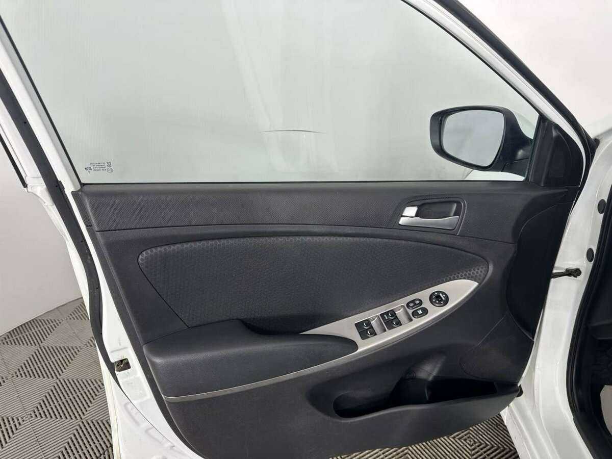 Hyundai Solaris 2016 года с пробегом. Фото: #7