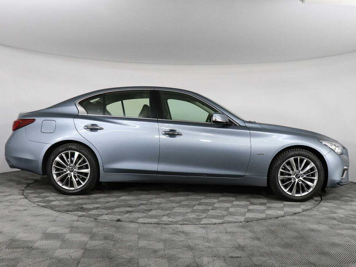 Infiniti Q50 2017 года с пробегом. Фото: #3