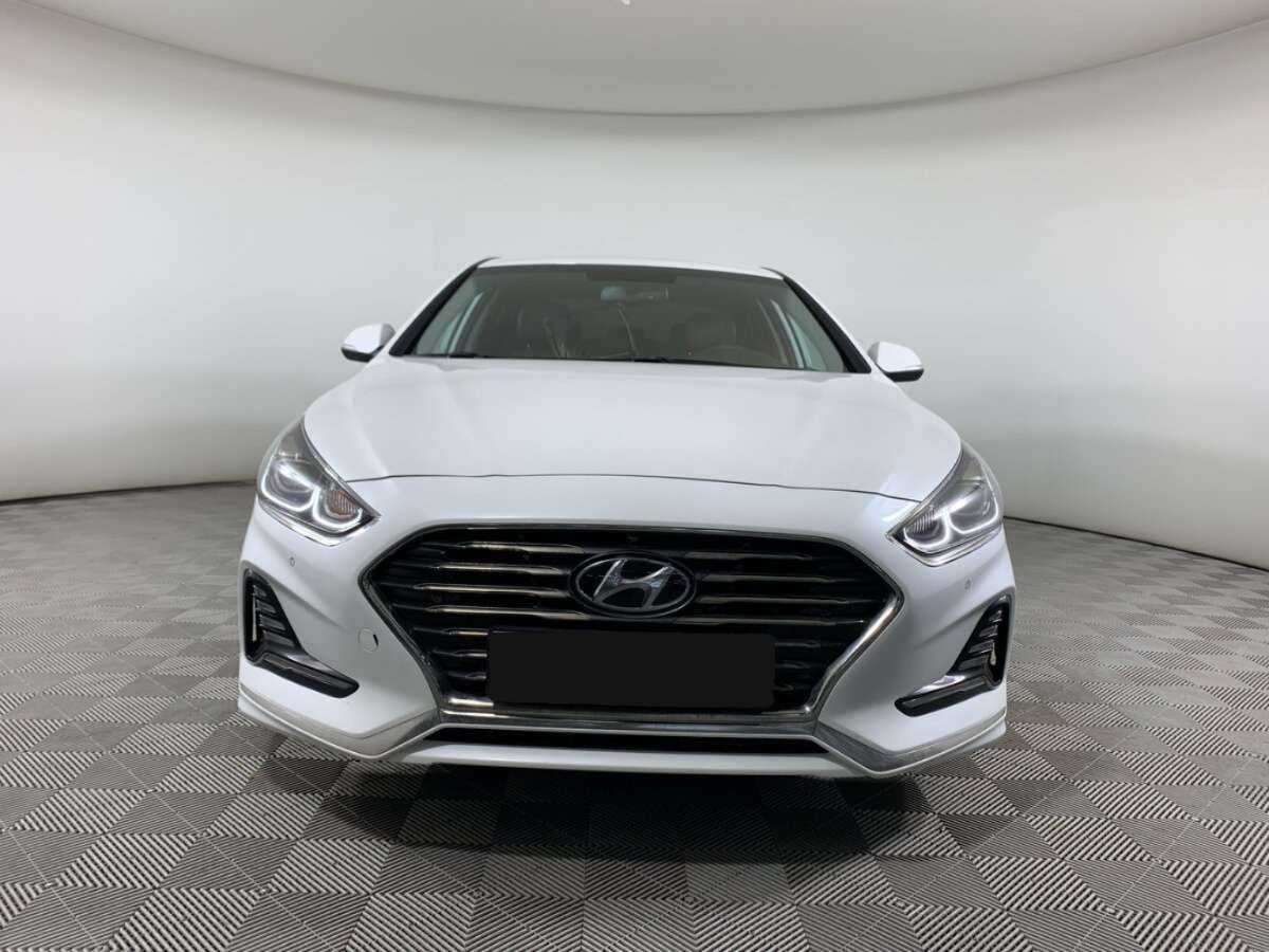 Hyundai Sonata 2019 года с пробегом. Фото: #1