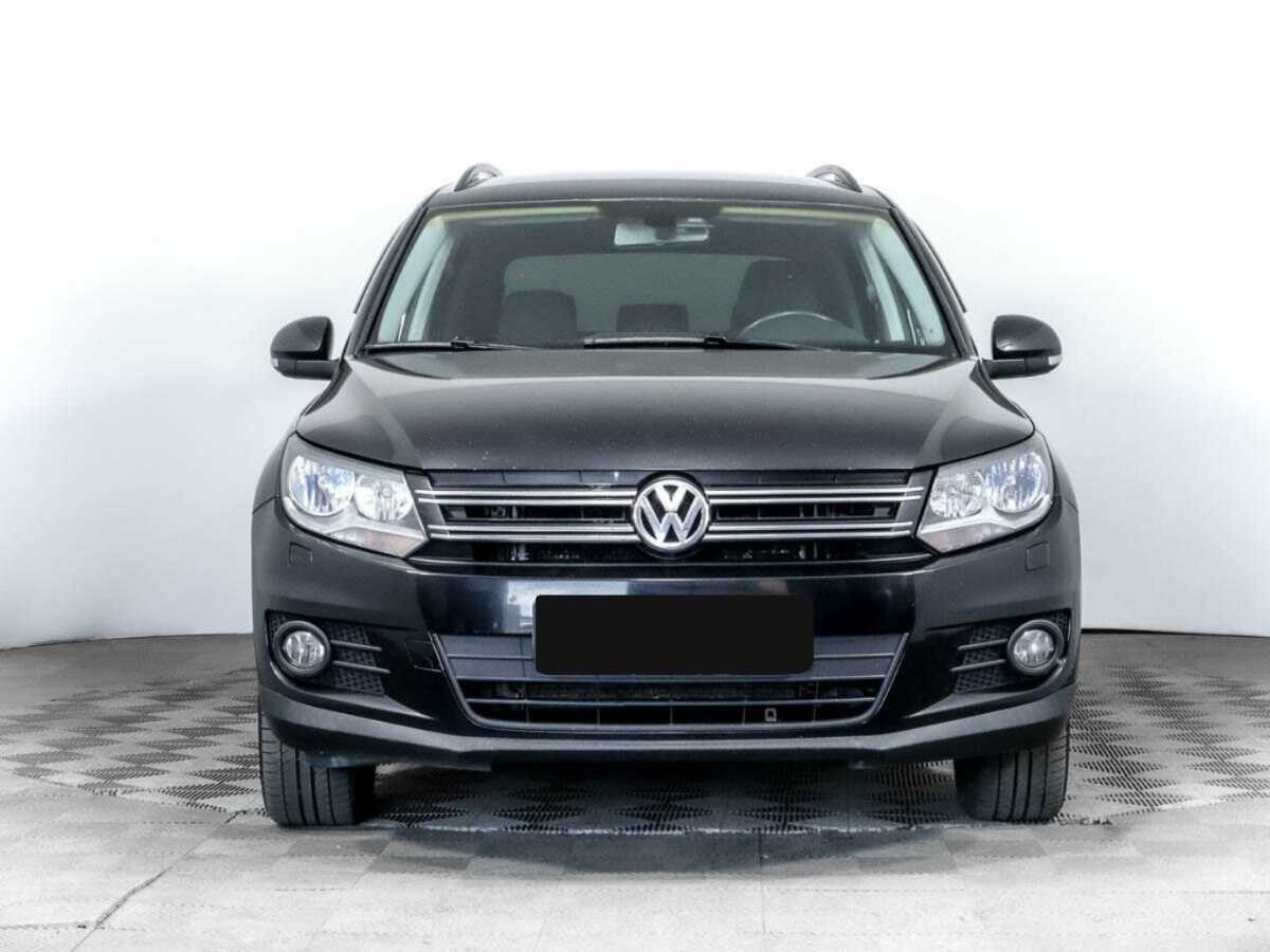 Volkswagen Tiguan 2011 года с пробегом. Фото: #1