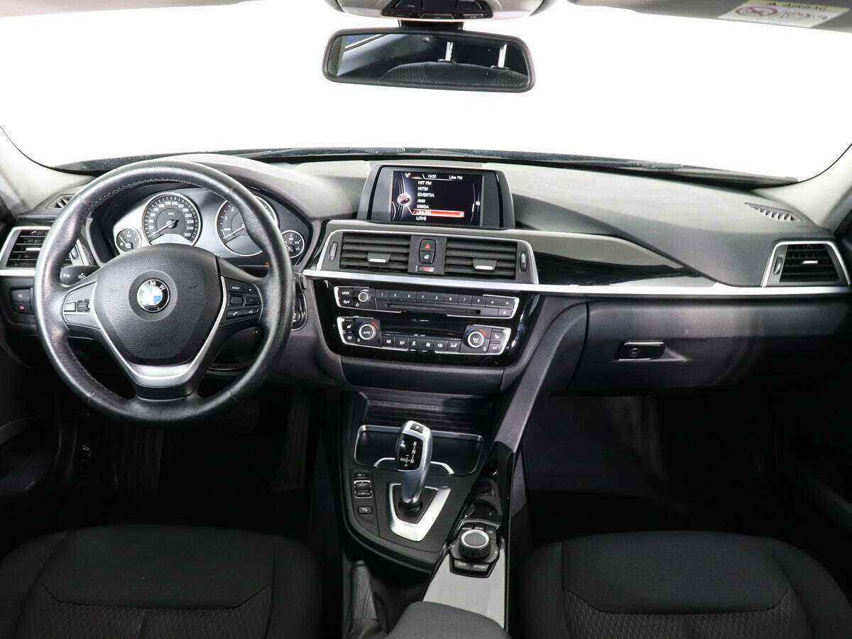BMW 3 серии 2015 года с пробегом. Фото: #6