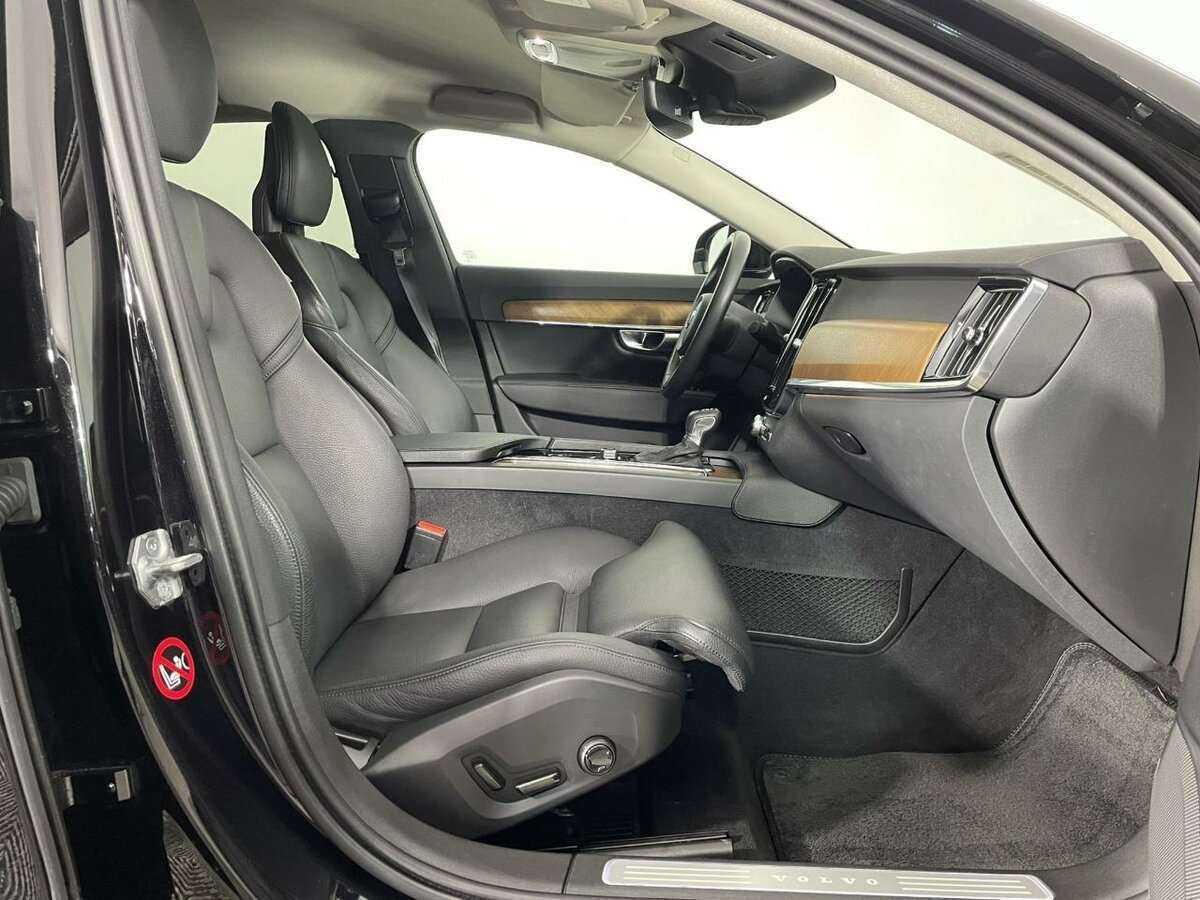 Volvo S90 2017 года с пробегом. Фото: #13