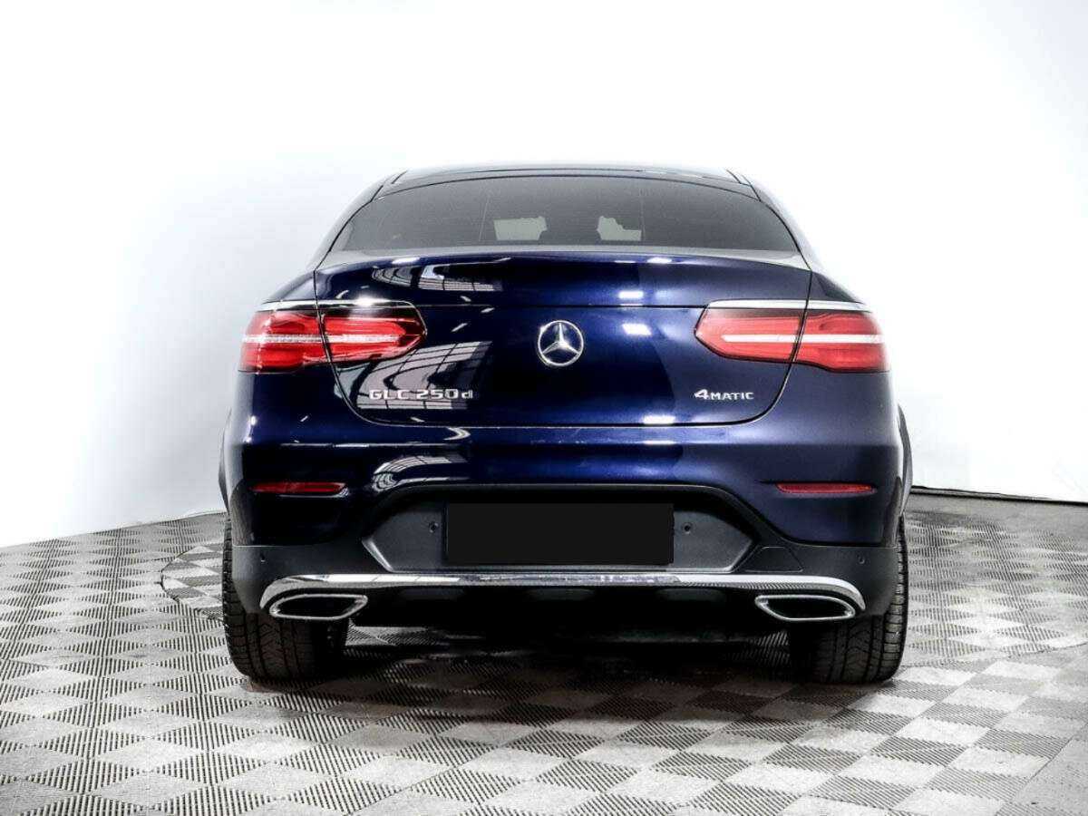 Mercedes-Benz GLC Coupe 2019 года с пробегом. Фото: #4