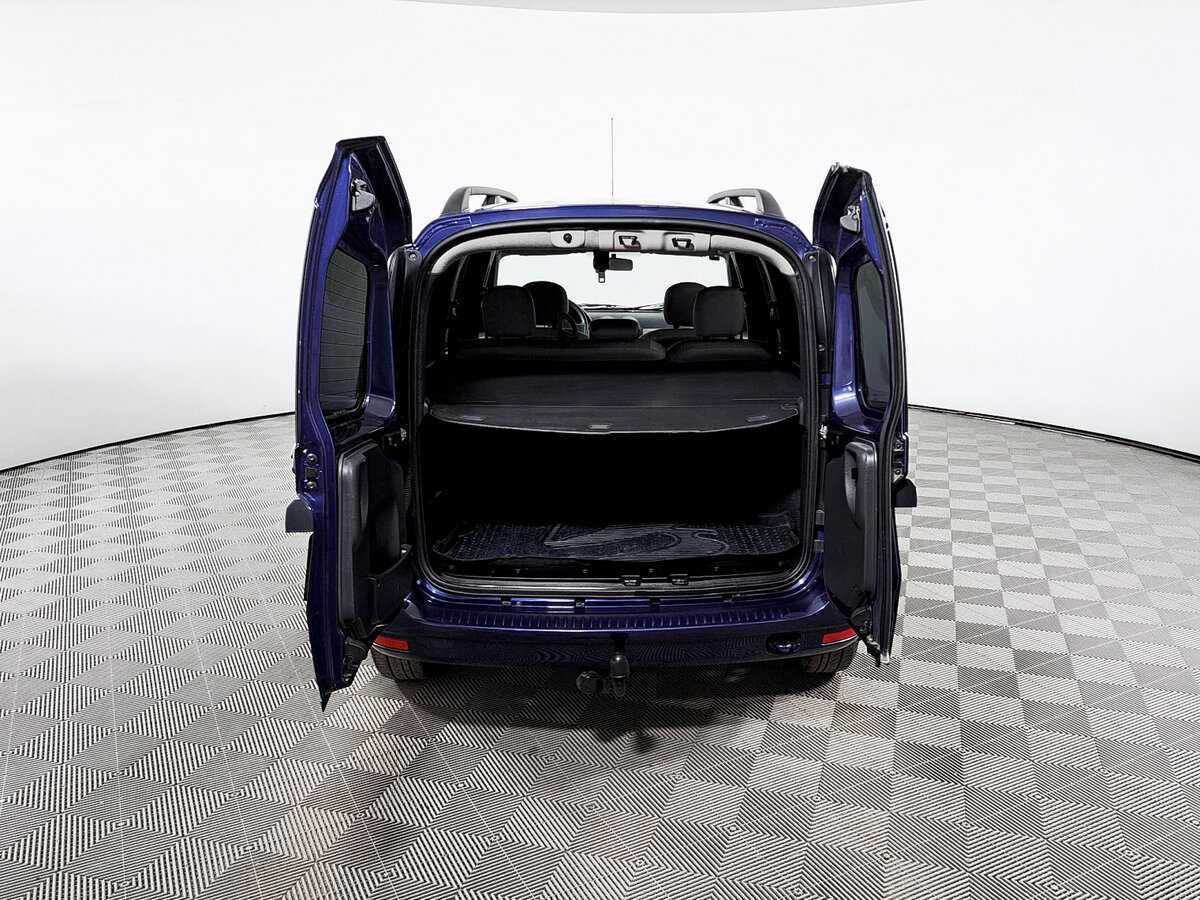 Lada (ВАЗ) Largus 2018 года с пробегом. Фото: #9