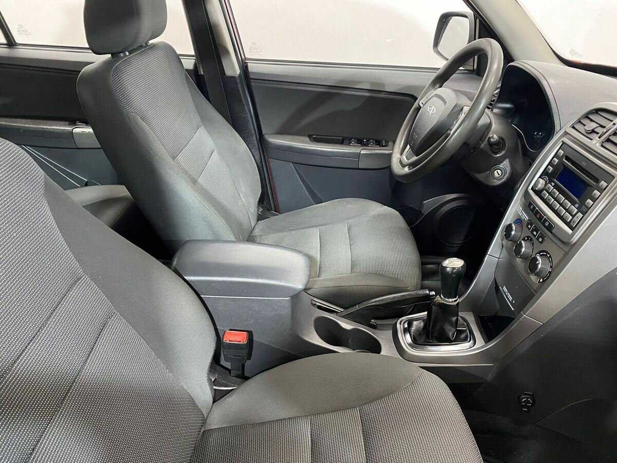 Chery Tiggo (T11) 2013 года с пробегом. Фото: #9