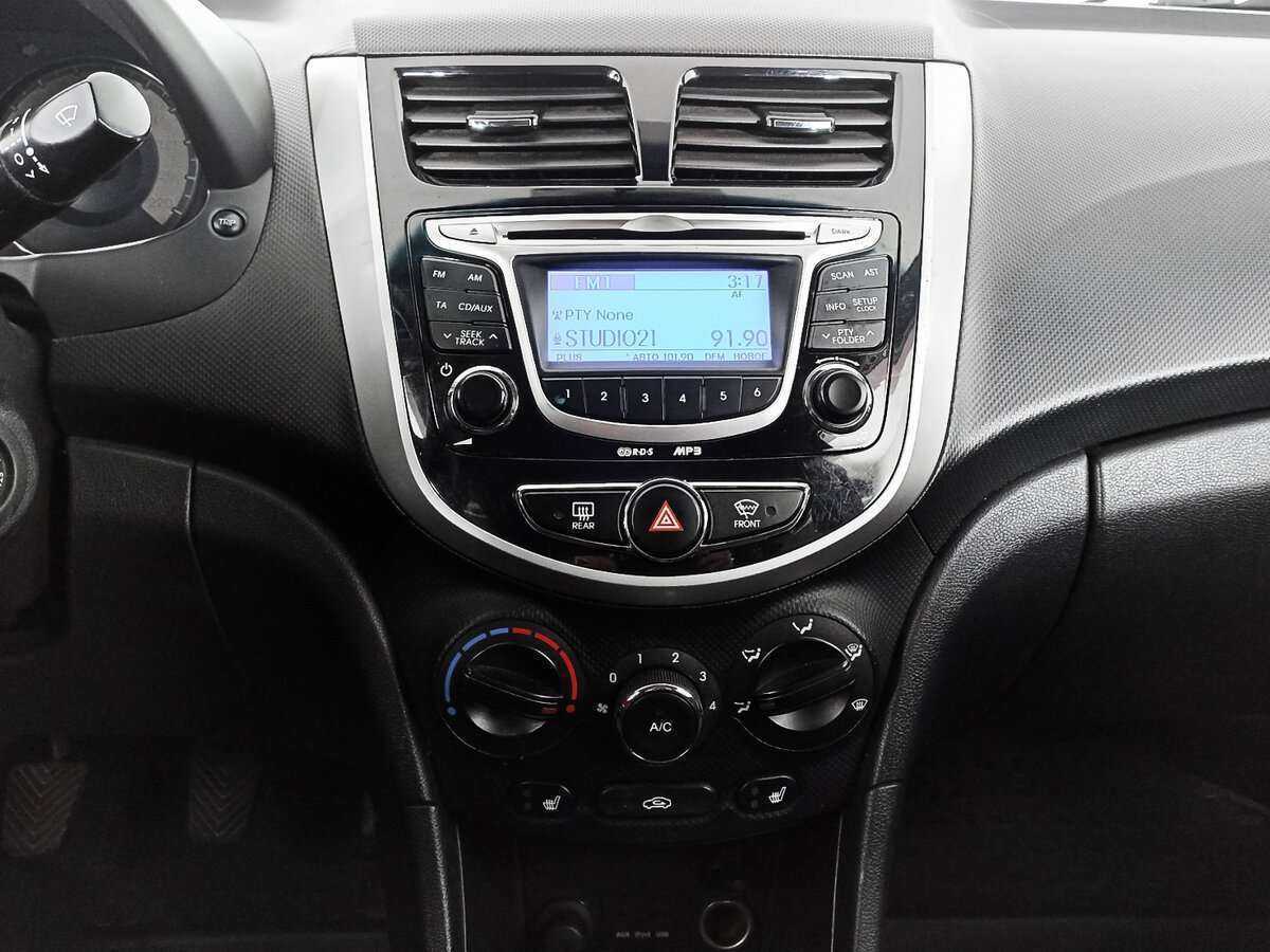 Hyundai Solaris 2012 года с пробегом. Фото: #10