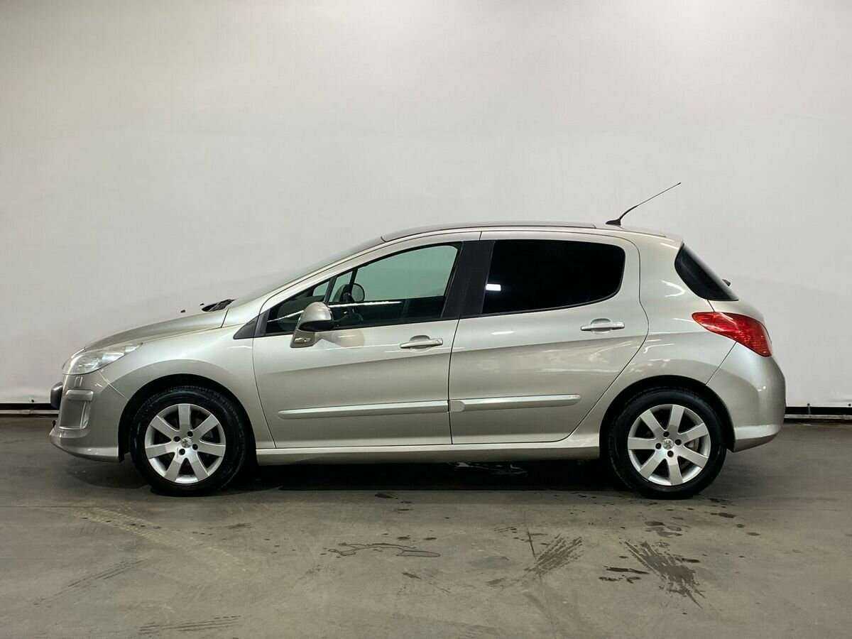 Peugeot 308 2008 года с пробегом. Фото: #7