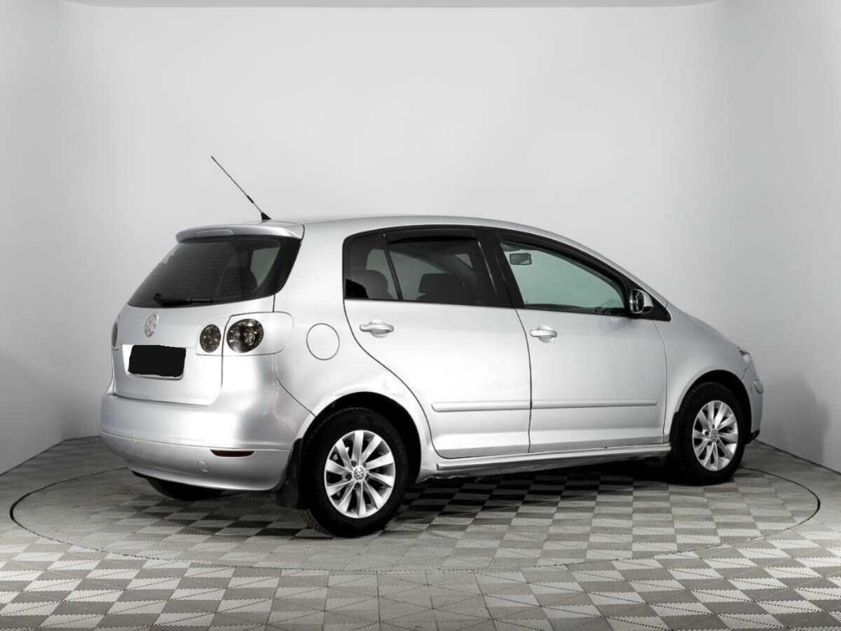 Volkswagen Golf Plus 2008 года с пробегом. Фото: #4