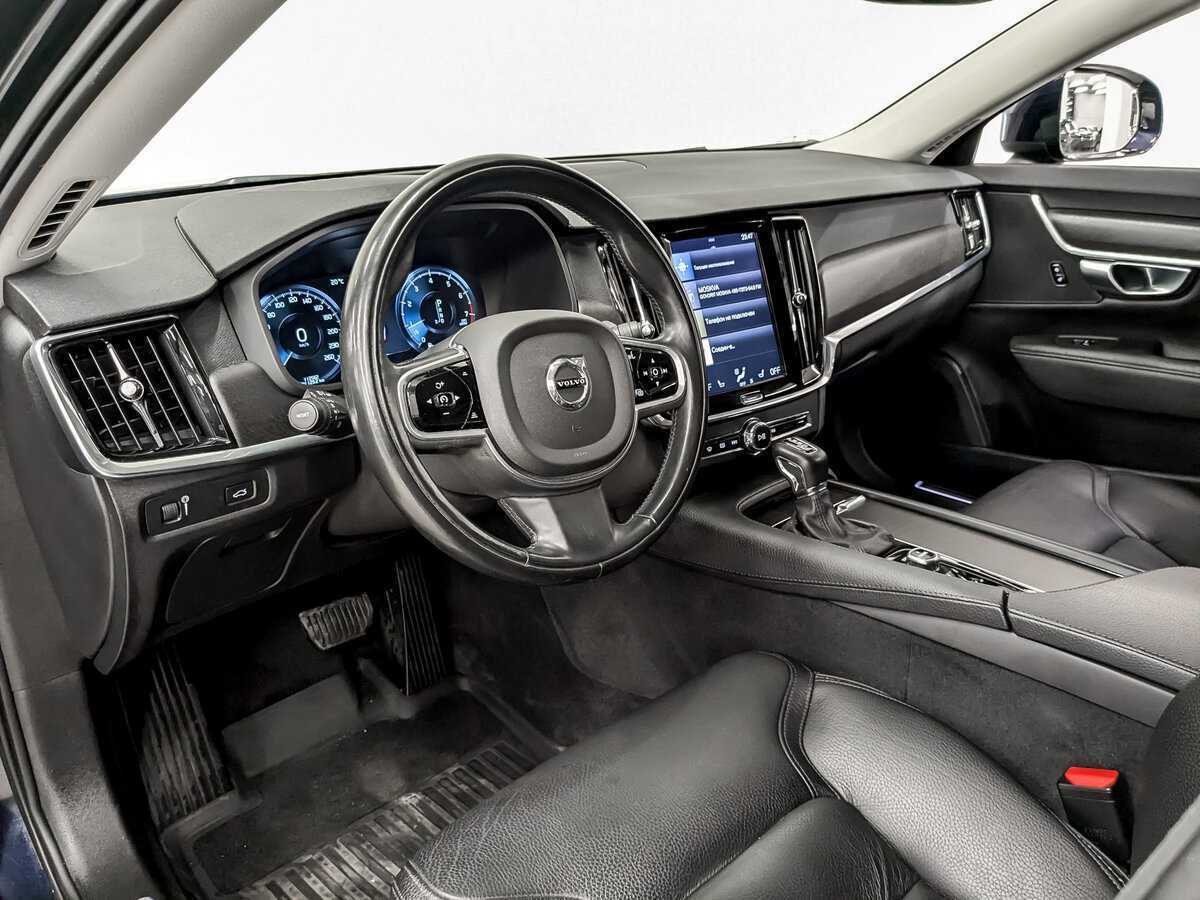 Volvo V90 Cross Country 2017 года с пробегом. Фото: #15