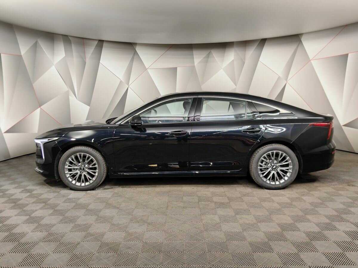 FAW Bestune B70 2023 года с пробегом. Фото: #4