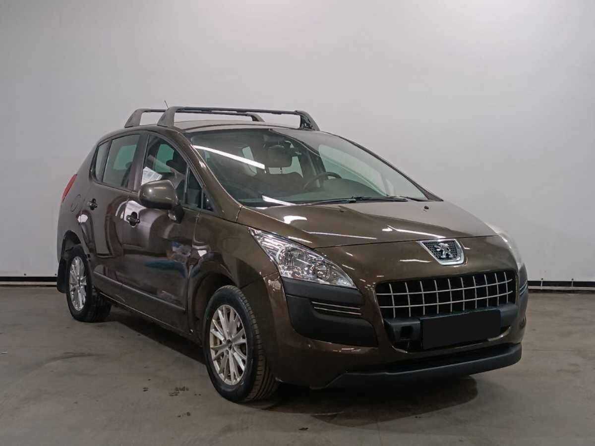 Peugeot 3008 2011 года с пробегом. Фото: #2