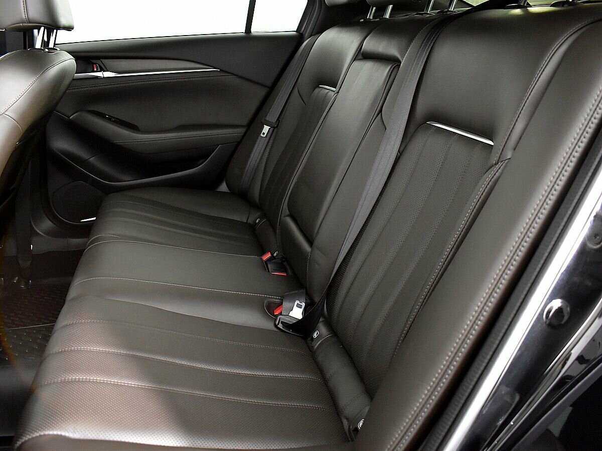 Mazda 6 2019 года с пробегом. Фото: #8