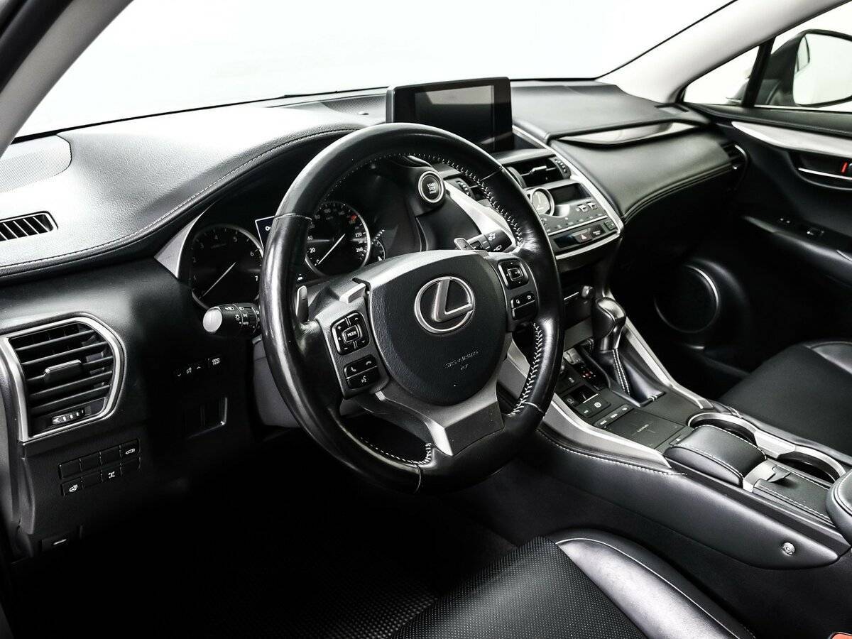Lexus NX 2018 года с пробегом. Фото: #12