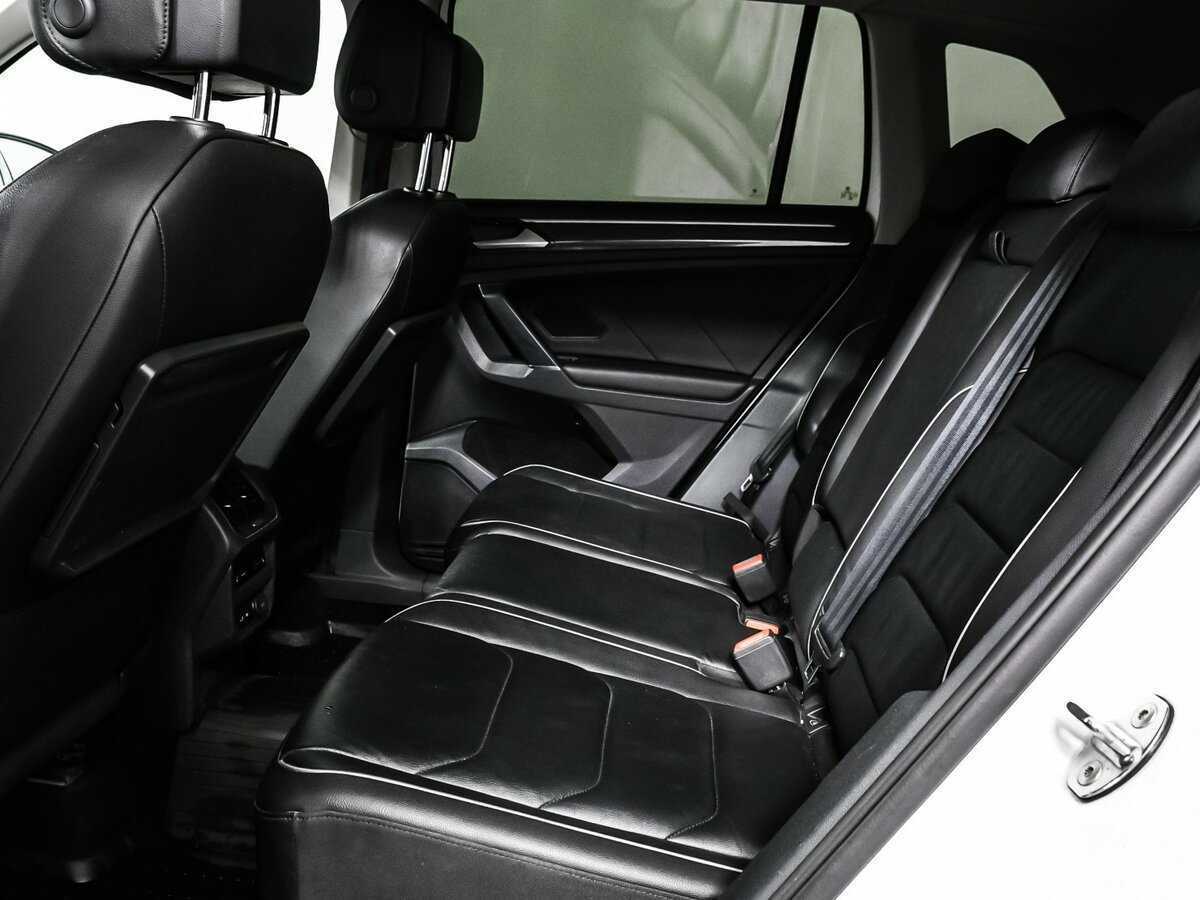 Volkswagen Tiguan 2018 года с пробегом. Фото: #12