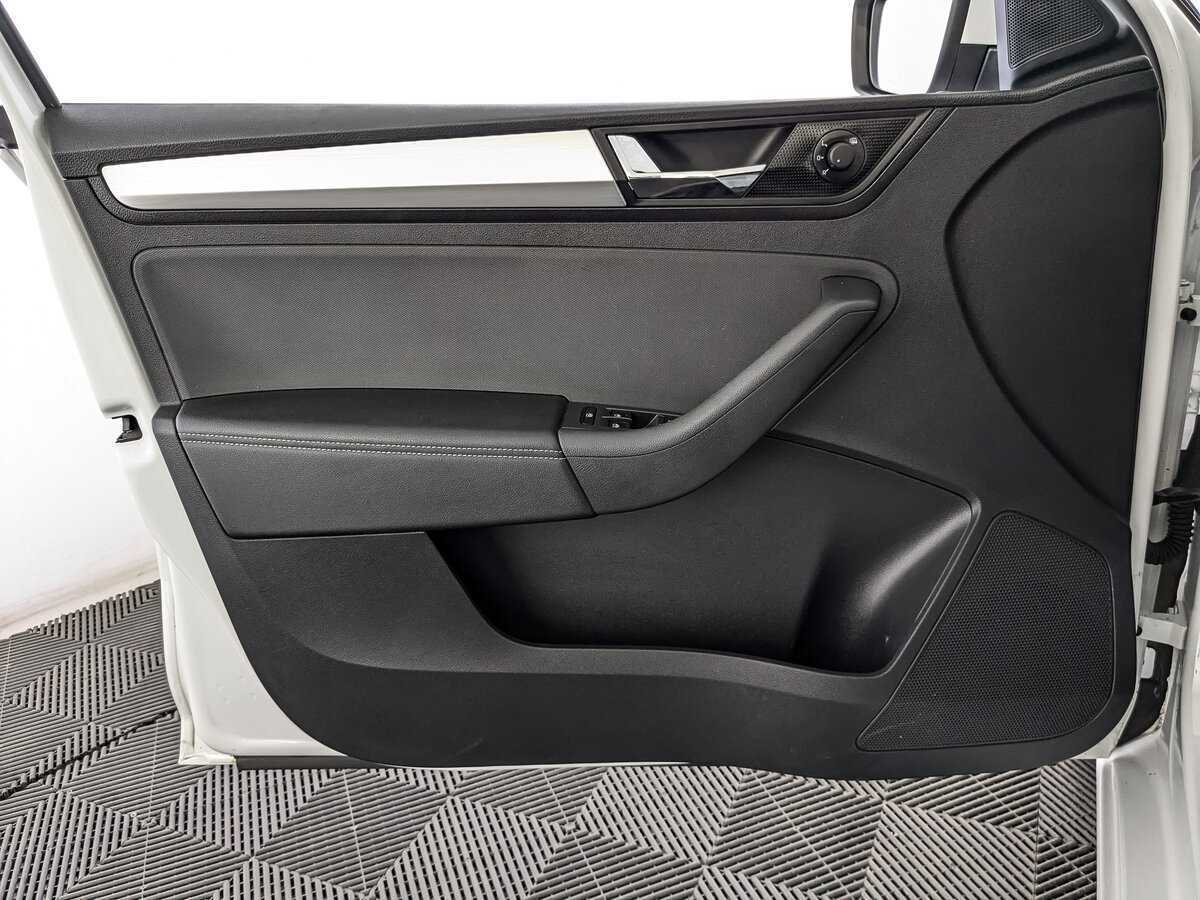 Skoda Rapid 2019 года с пробегом. Фото: #14