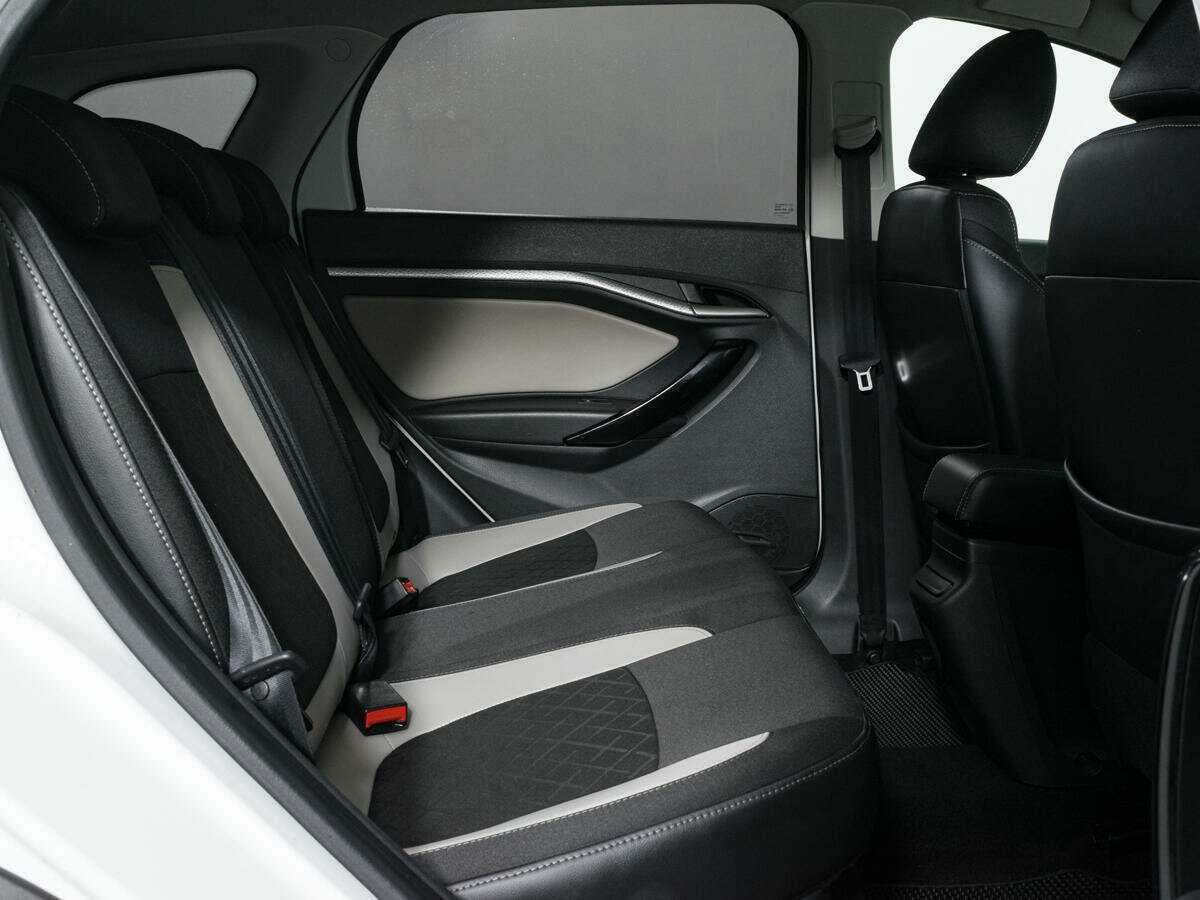 Lada (ВАЗ) Vesta 2018 года с пробегом. Фото: #10