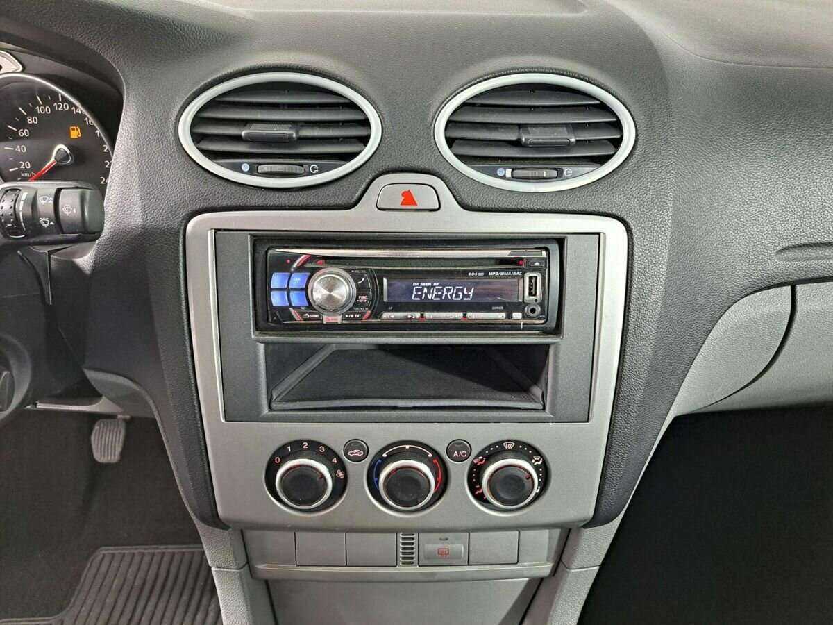 Ford Focus 2008 года с пробегом. Фото: #12