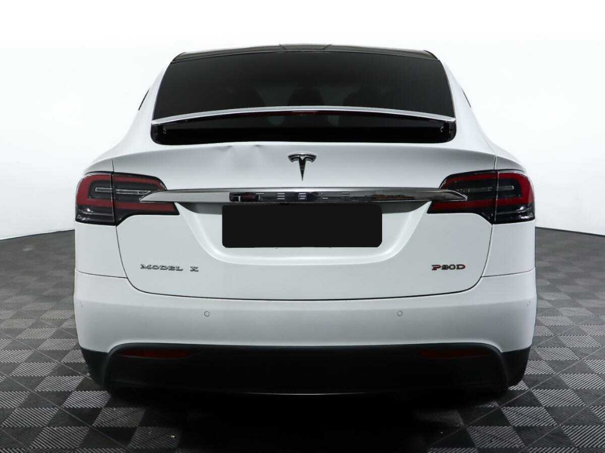 Tesla Model X 2016 года с пробегом. Фото: #4
