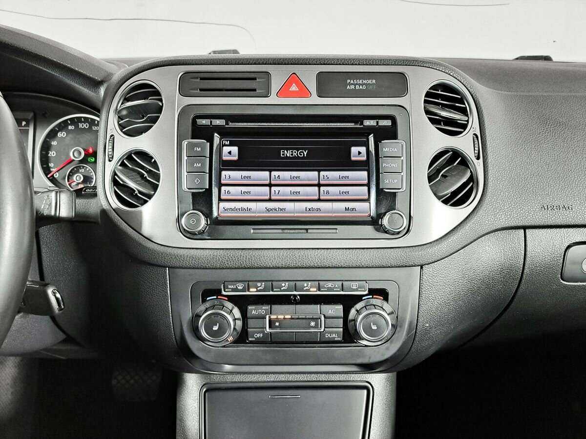 Volkswagen Tiguan 2010 года с пробегом. Фото: #12