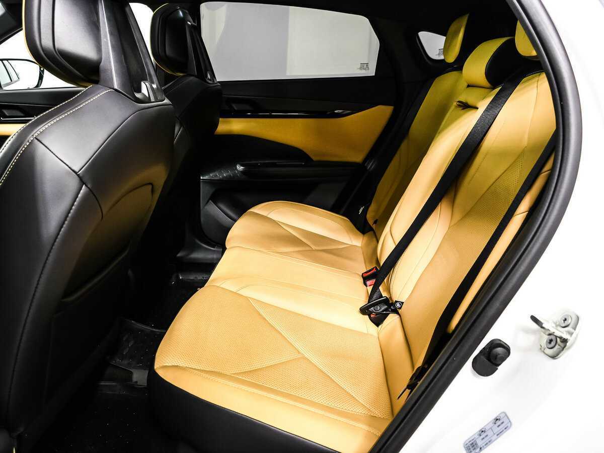 Changan UNI-V 2023 года с пробегом. Фото: #11