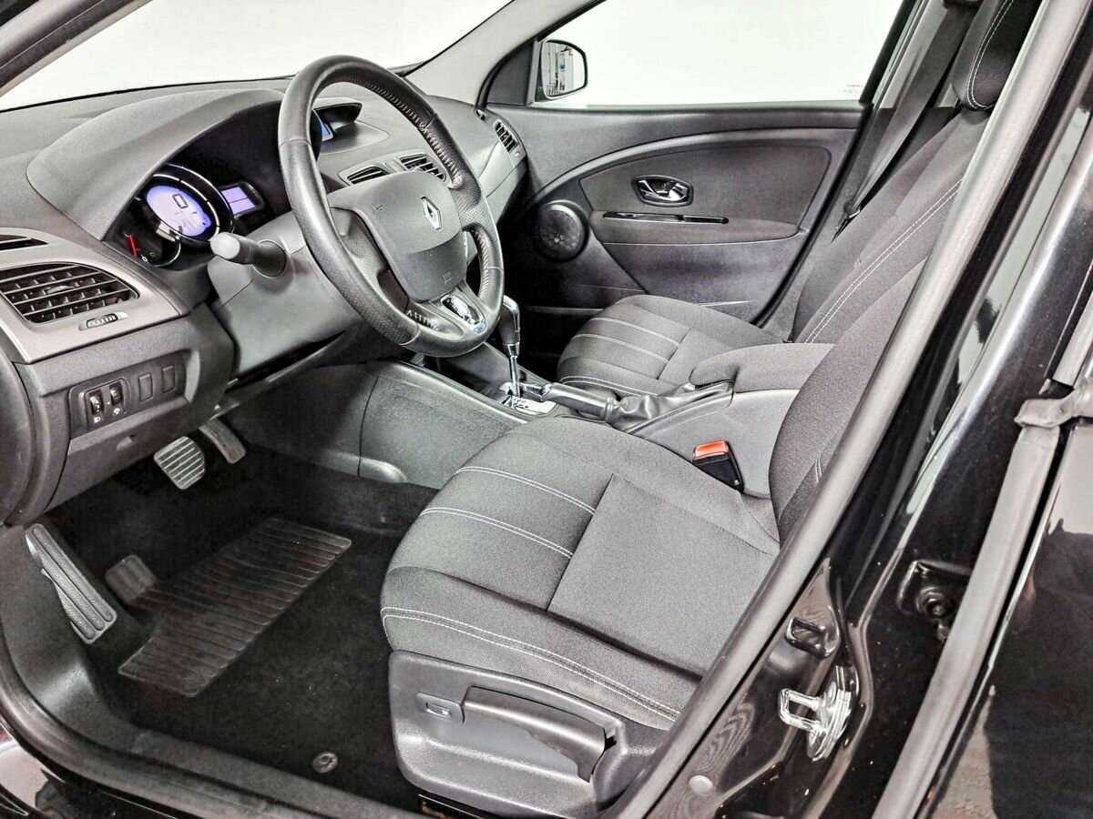 Renault Fluence 2013 года с пробегом. Фото: #13