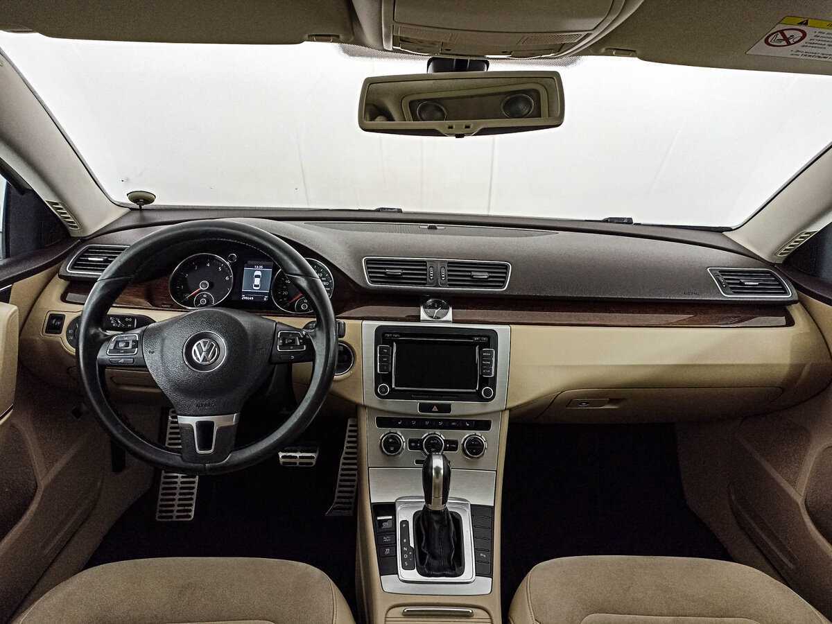 Volkswagen Passat 2011 года с пробегом. Фото: #11