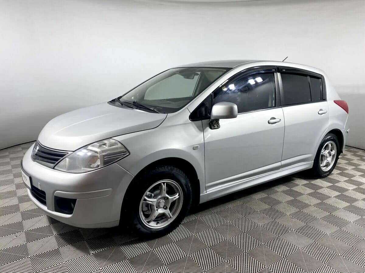 Nissan Tiida 2011 года с пробегом. Фото: #1