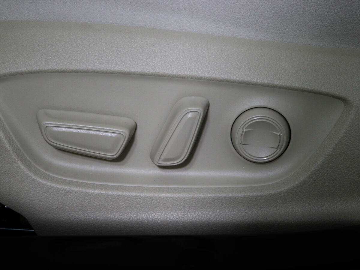 Toyota Camry 2021 года с пробегом. Фото: #18