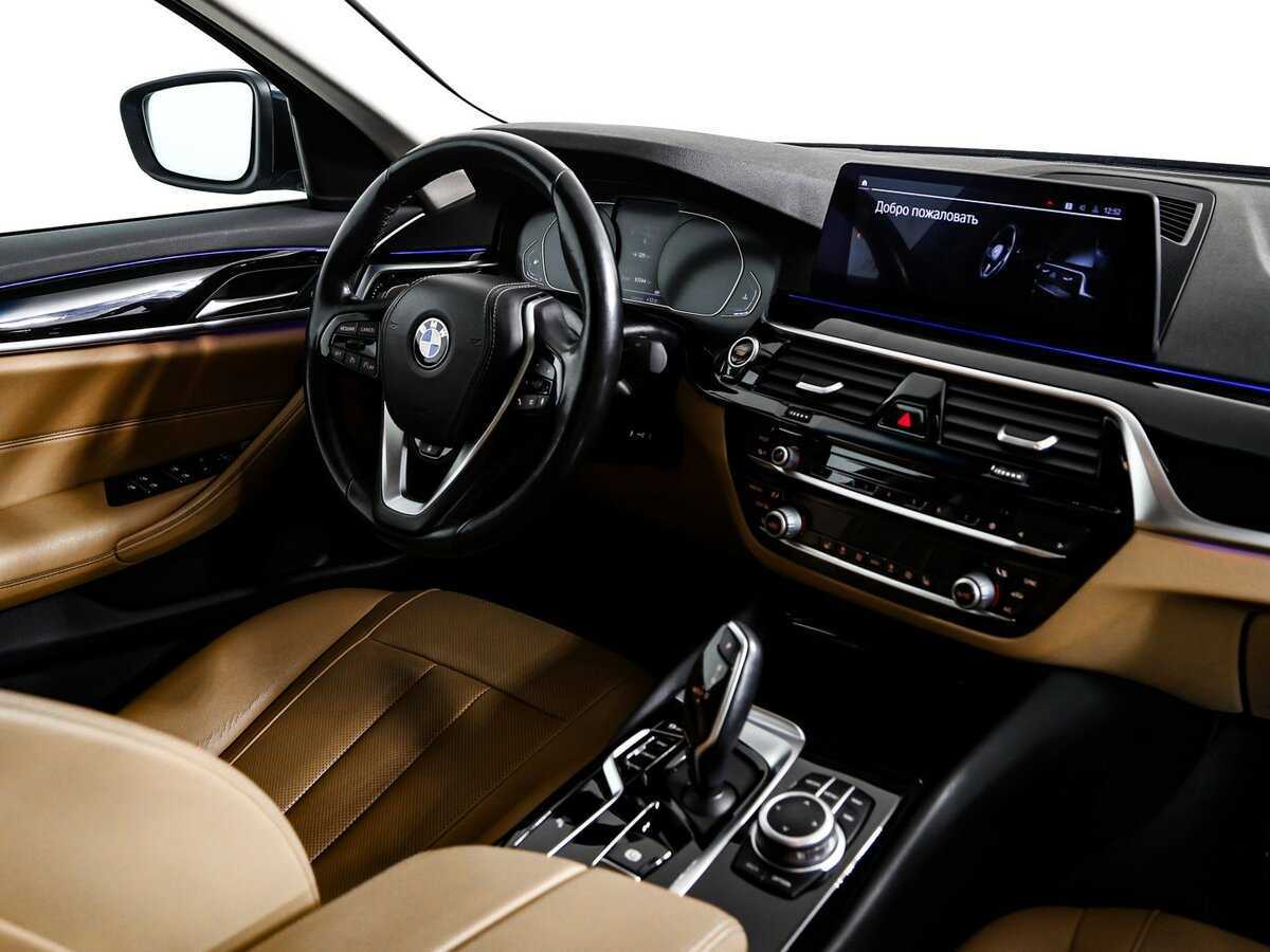 BMW 5 серии 2020 года с пробегом. Фото: #8
