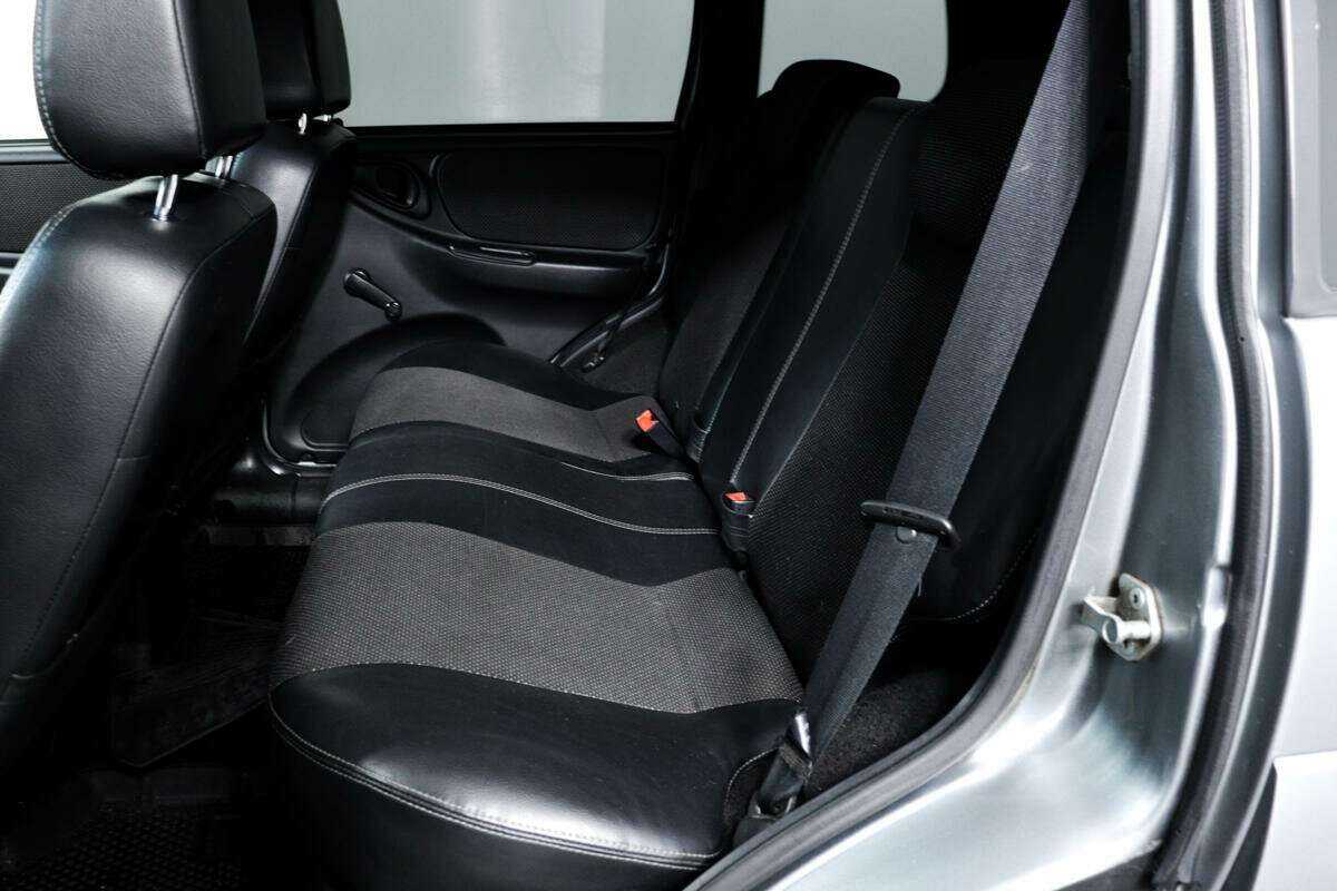 Chevrolet Niva 2013 года с пробегом. Фото: #11